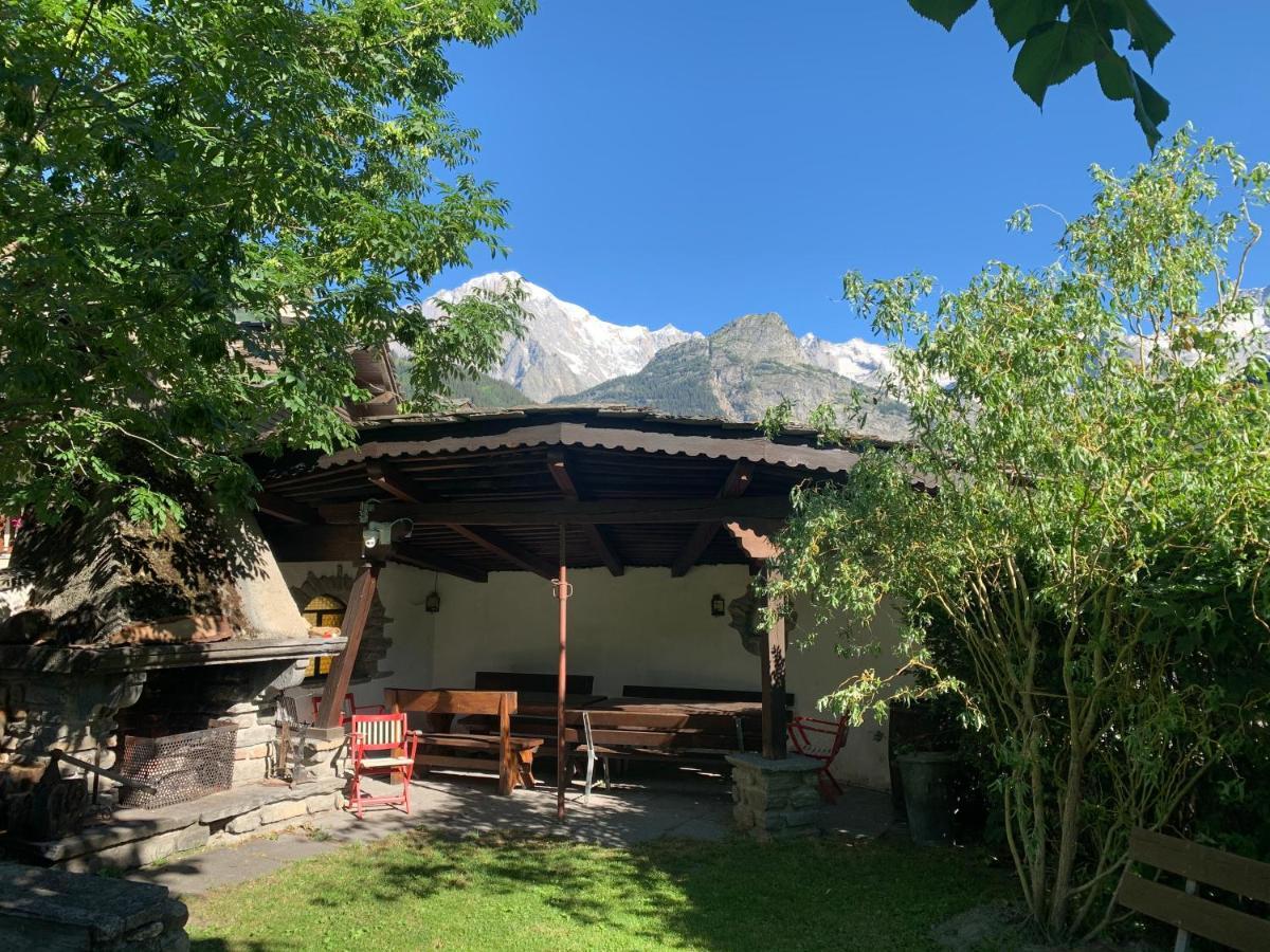 Apartamento Hameau De Jadis Pré-Saint-Didier Exterior foto