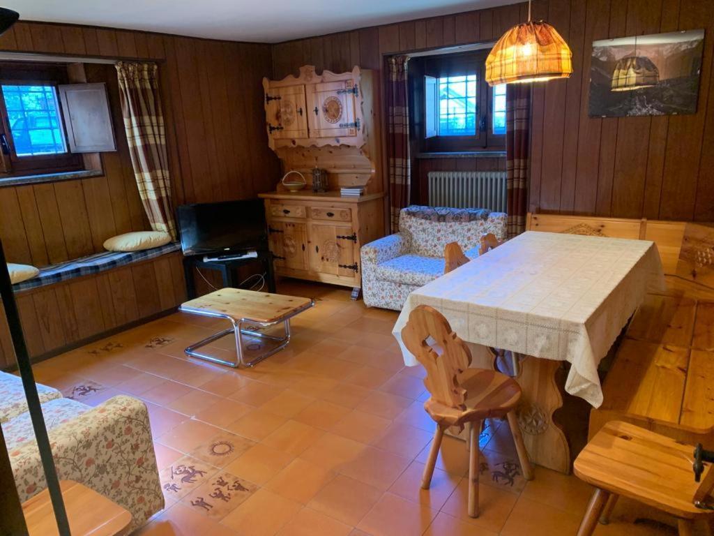 Apartamento Hameau De Jadis Pré-Saint-Didier Exterior foto